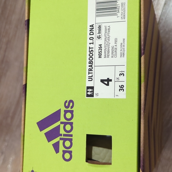 Adidas Ultra boost 1.0 DNA in  Bahia Mint/Eqt Green/Cloud White color - NWT - Picture 8 of 8